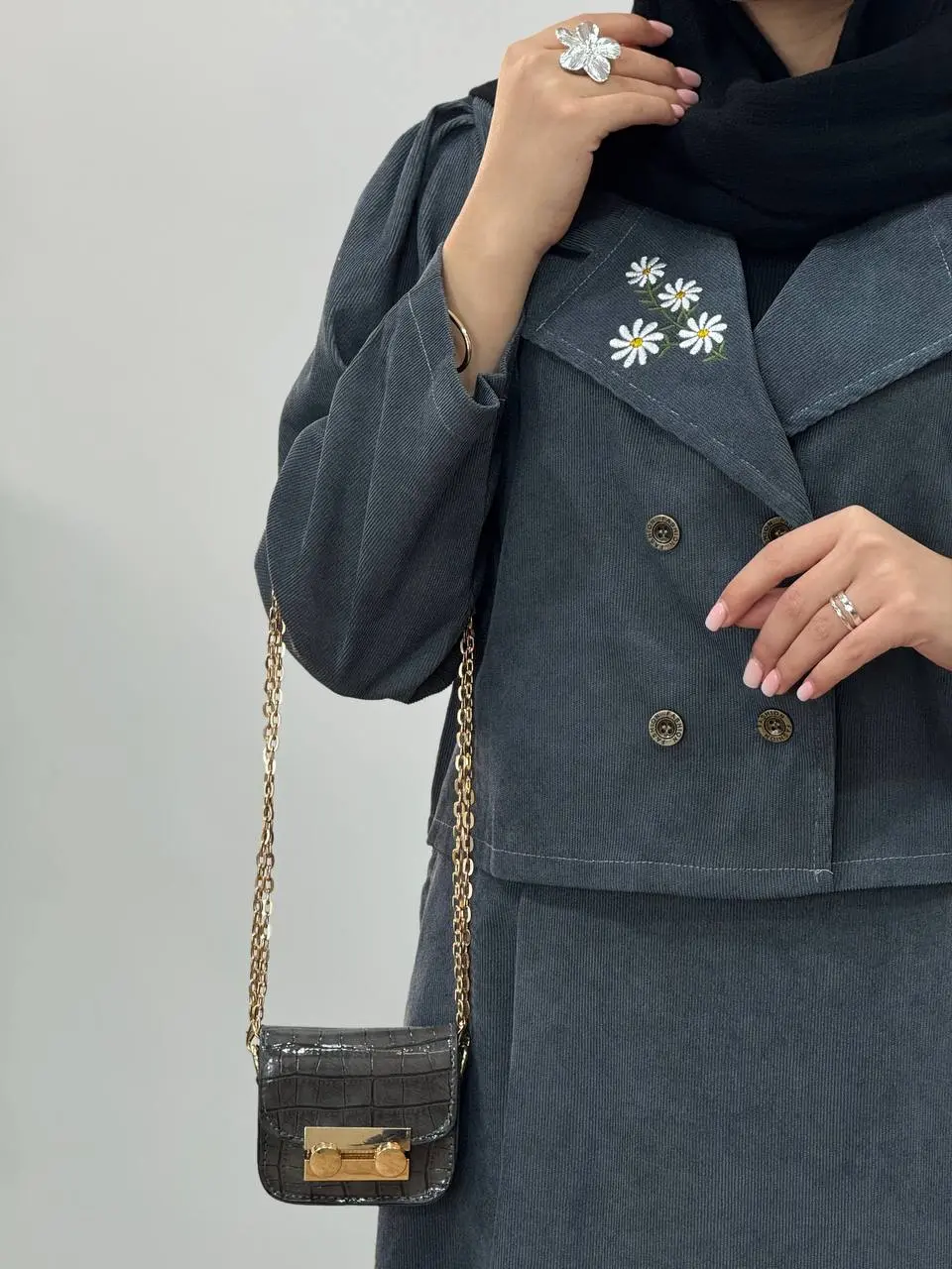 ست کت و دامن گلدوزی سیمین 1